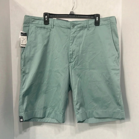 Cremieux Short Madison with Cassis Wash Mens 38 - Picture 1 of 6